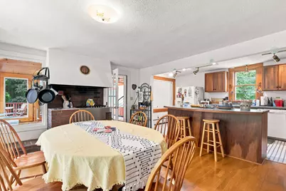 386 Pembroke Street, Pembroke, NH 03275 - Photo 17