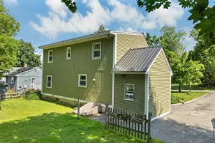 21 Spruce St, Laconia, NH 03246 - Photo 47