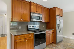 35 Stevens Hill Rd, Nottingham, NH 03290 - Photo 3