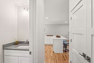 61 Driftwood Cir, Sandown, NH 03873 - Photo 17