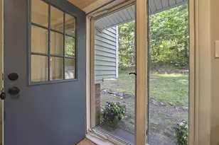 65 Londonderry Rd, Windham, NH 03087 - Photo 29