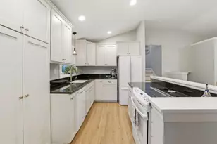 65 Londonderry Rd, Windham, NH 03087 - Photo 19