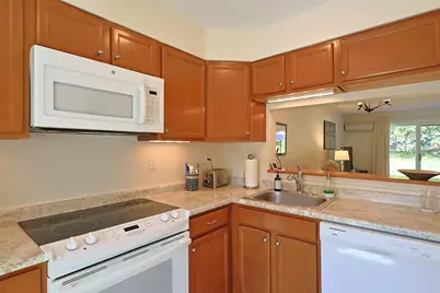 99 Heather Drive #8F, Hartford, VT 05001 - Photo 13