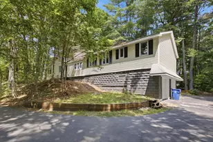 37 Hall Rd, Londonderry, NH 03053 - Photo 1
