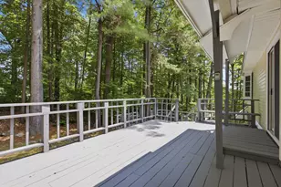 37 Hall Rd, Londonderry, NH 03053 - Photo 15
