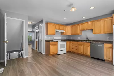 17 Tammy Court #B, Hudson, NH 03051 - Photo 3