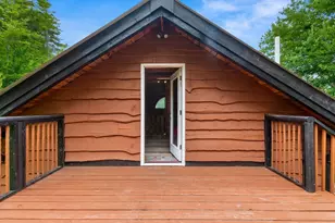 529 Maple St, Newport, NH 03773 - Photo 37