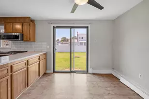 7 Raleigh Dr, Nashua, NH 03062 - Photo 11