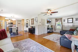 121 Charlestown Rd, Claremont, NH 03743 - Photo 7