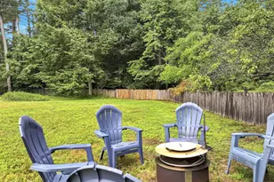 11 Wendover Way, Bedford, NH 03110 - Photo 7