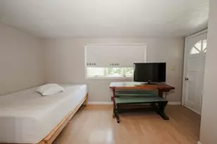 22 Holton Cir, Londonderry, NH 03053 - Photo 27