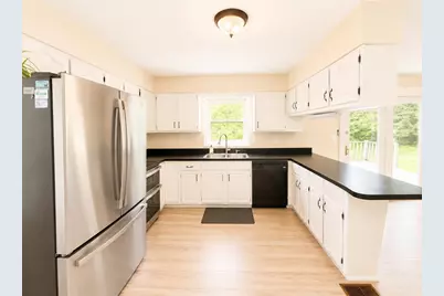 179 Couture Road, Jefferson, NH 03583 - Photo 5