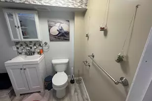 141 Hoyt St, Manchester, NH 03103 - Photo 27