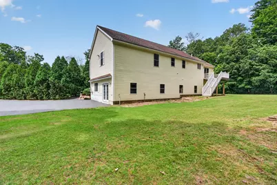 129 East  Main Street, Hampstead, NH 03826 - Photo 33