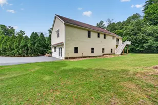 129 E Main St, Hampstead, NH 03826 - Photo 33