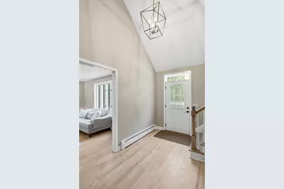 8 Netherwood Road, Windham, NH 03087 - Photo 5