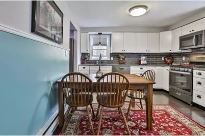 2 Fieldstone Drive, Derry, NH 03038 - Photo 5