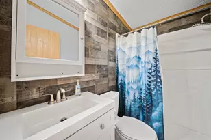 417 Middle Rd, Dover, NH 03820 - Photo 25