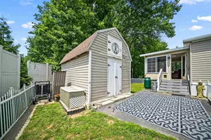 417 Middle Rd, Dover, NH 03820 - Photo 35