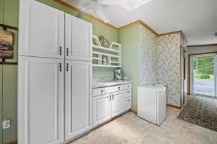 417 Middle Rd, Dover, NH 03820 - Photo 17