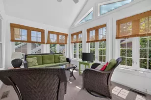 16 Spyglass Point Cir, Bedford, NH 03110 - Photo 33