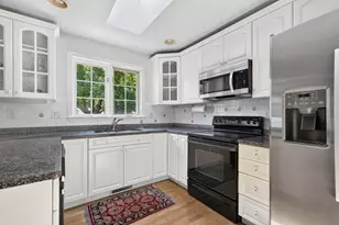 16 Spyglass Point Cir, Bedford, NH 03110 - Photo 29
