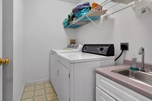 16 Spyglass Point Cir, Bedford, NH 03110 - Photo 51