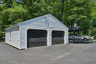 76 Holts Point Road, Sandown, NH 03873 - Photo 5