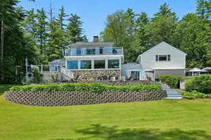 76 Holts Point Rd, Sandown, NH 03873 - Photo 3
