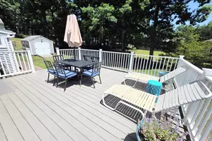 1 Greentrees Dr, Hudson, NH 03051 - Photo 3