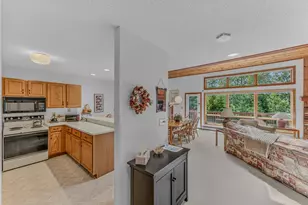 72 Appleby Close, Carroll, NH 03575 - Photo 5