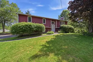39 Old Auburn Rd, Derry, NH 03038 - Photo 49