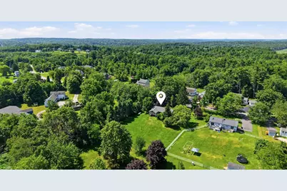 39 Old Auburn Road, Derry, NH 03038 - Photo 5