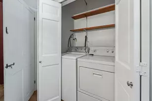 16 Perkins Rd, Londonderry, NH 03053 - Photo 29