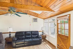 29 Manchester St, Nashua, NH 03064 - Photo 25