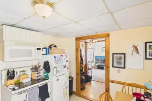 29 Manchester St, Nashua, NH 03064 - Photo 33