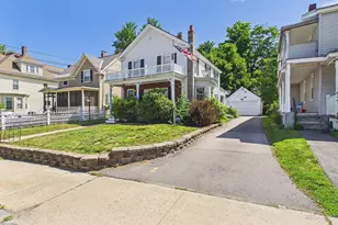 29 Manchester St, Nashua, NH 03064 - Photo 3