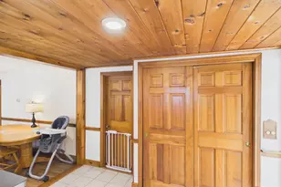 29 Manchester St, Nashua, NH 03064 - Photo 13
