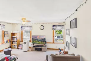 29 Manchester St, Nashua, NH 03064 - Photo 31