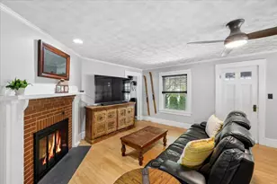 979 Union St, Manchester, NH 03104 - Photo 9