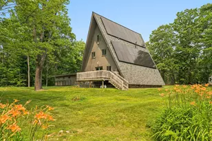 105 E Mountain Rd, Newport, NH 03773 - Photo 1