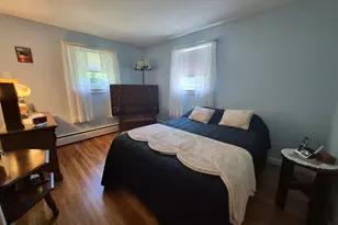 108 Newton Rd, Plaistow, NH 03865 - Photo 15