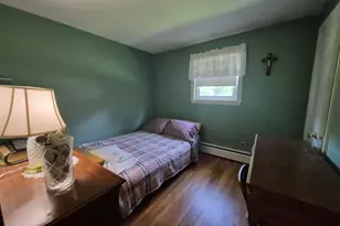108 Newton Rd, Plaistow, NH 03865 - Photo 13