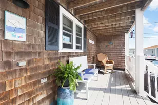 14 Fellows Ave, Hampton, NH 03842 - Photo 5