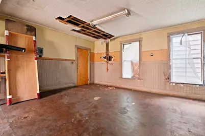 337 Central Street, Franklin, NH 03235 - Photo 31