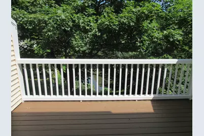 413 Fox Hollow Way, Manchester, NH 03104 - Photo 11