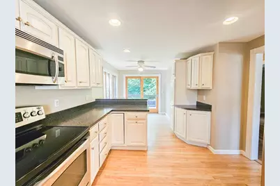 11 Nash Parkway, Somersworth, NH 03878 - Photo 13