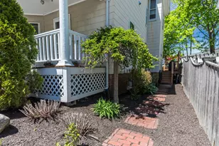 39 Chauncey St, Portsmouth, NH 03801 - Photo 5