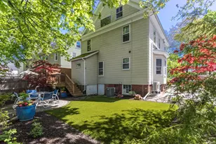 39 Chauncey St, Portsmouth, NH 03801 - Photo 7