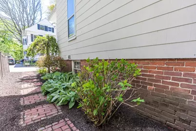 39 Chauncey Street, Portsmouth, NH 03801 - Photo 13